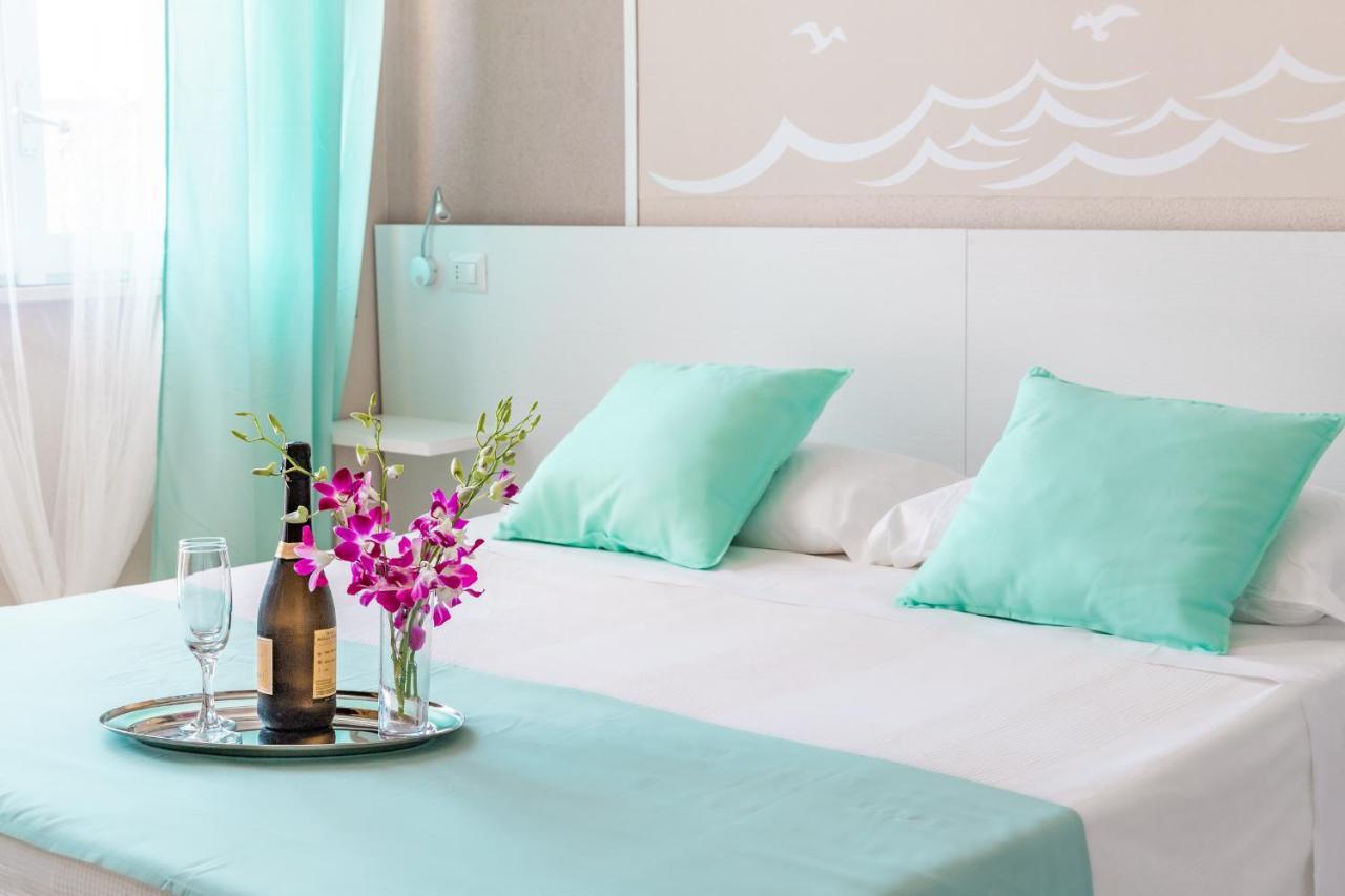 La Smeralda - Boutique Rooms And Breakfast 골푸아랑시 외부 사진
